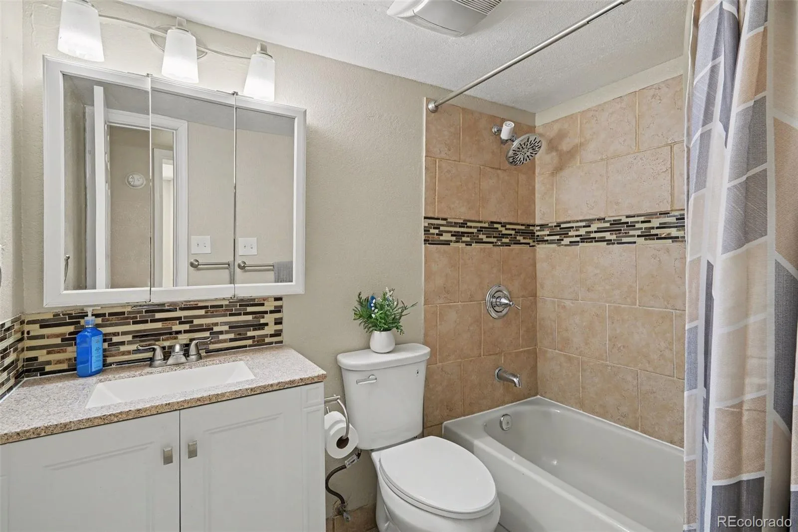 4400 S Quebec Street #101P Denver CO 80237 MLS #REC6550319 07022026142005 1600 21