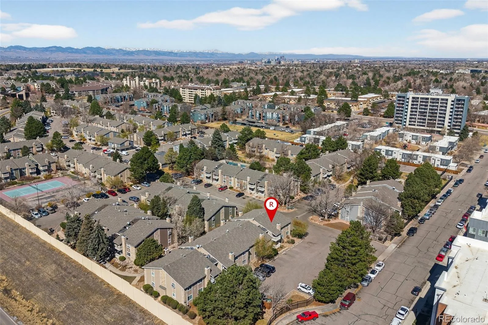 4400 S Quebec Street #101P Denver CO 80237 MLS #REC6550319 07022026142005 1600 23