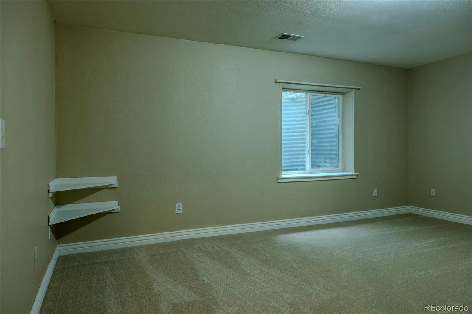 13030 W 58th Avenue Arvada CO 80002 | MLS #REC6551138 06012026230149 1600 30