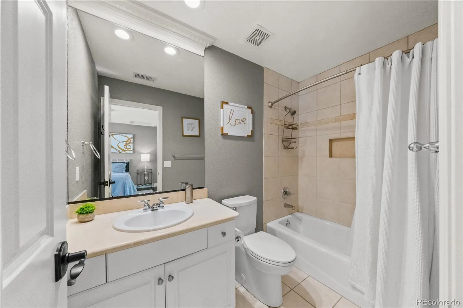 04202026182411 1600 27