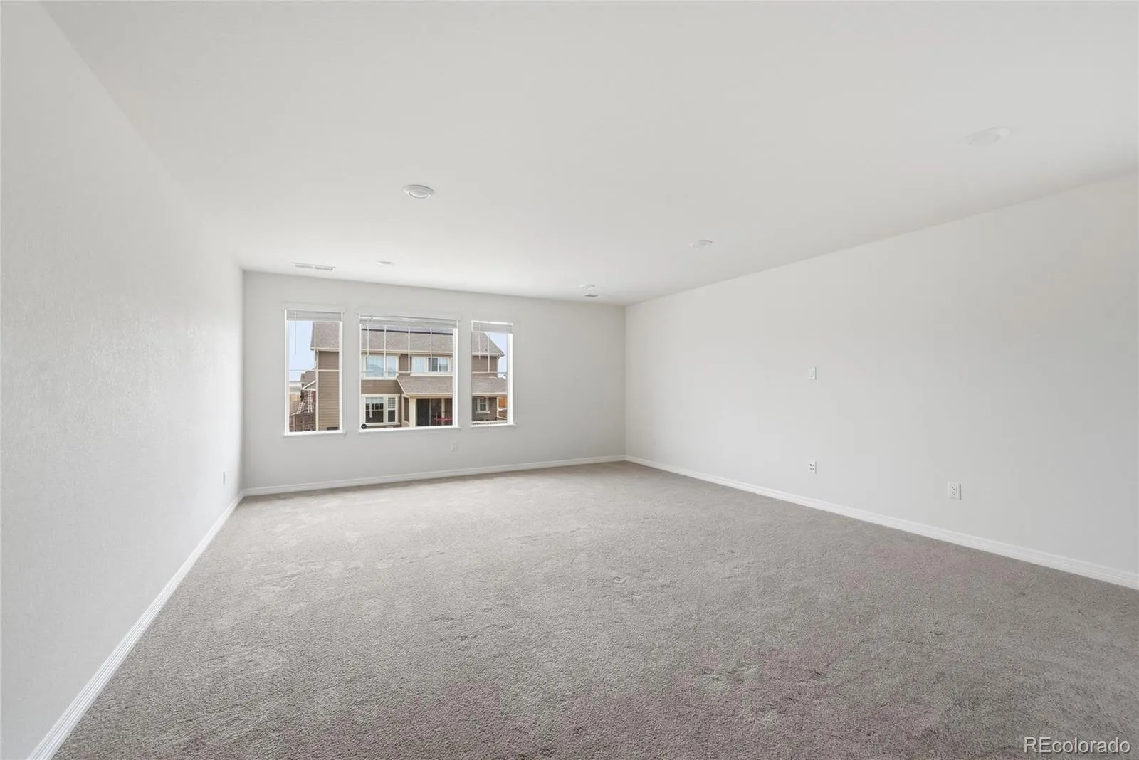 04082026192248 1600 16