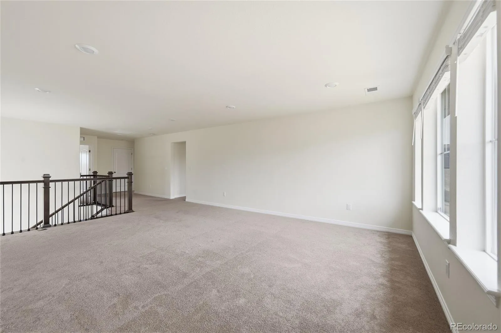 04082026192248 1600 27