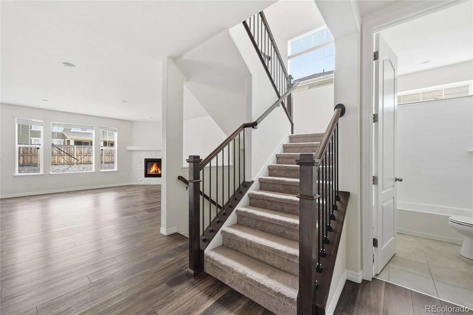 04082026192248 1600 39