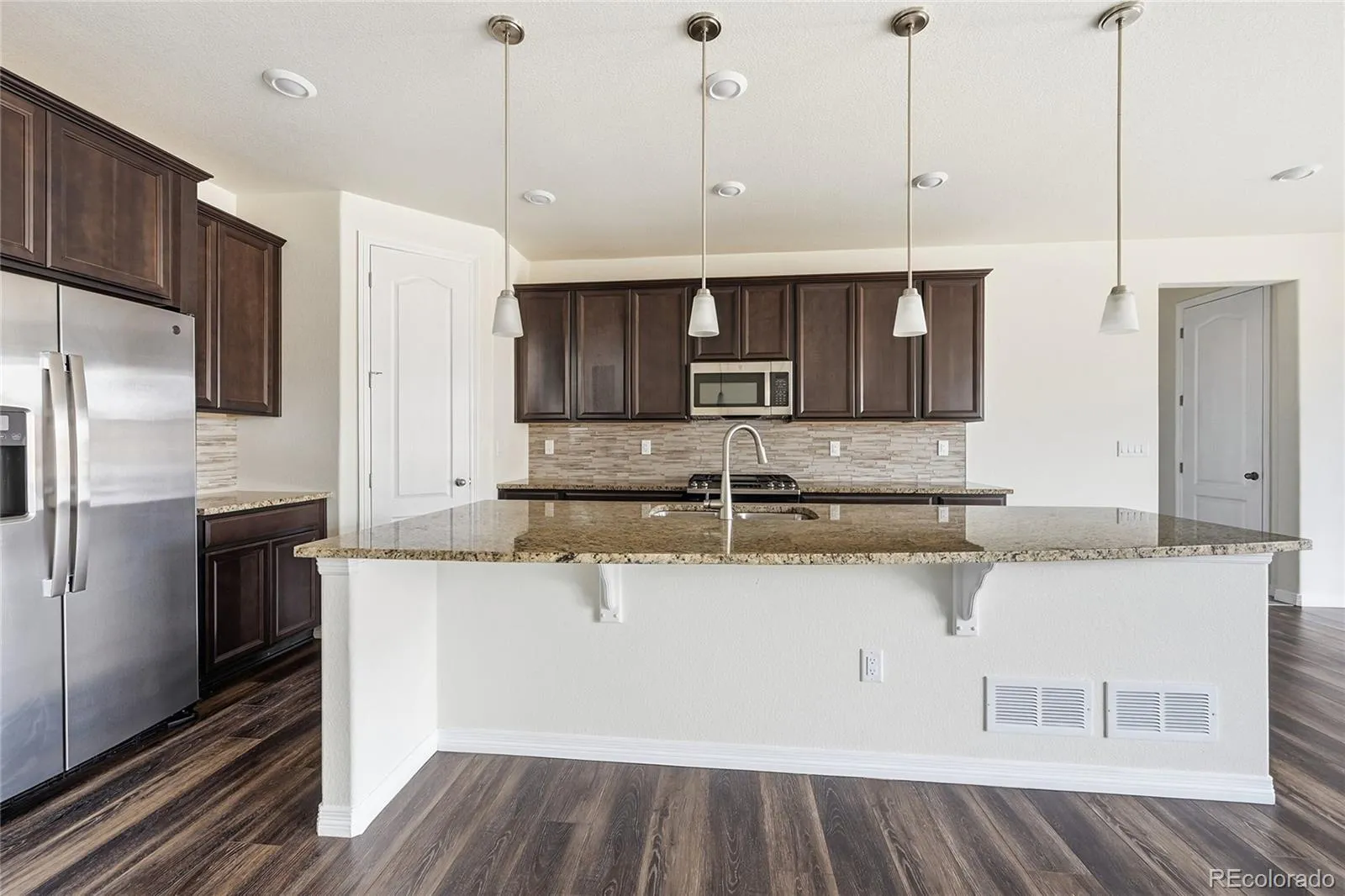 04082026192248 1600 5