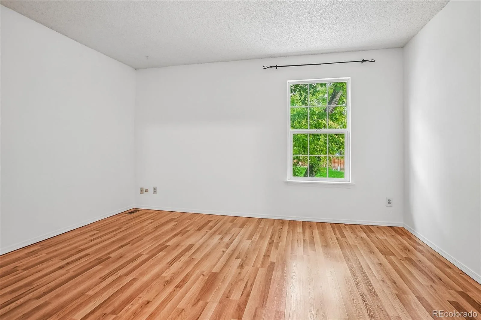 10212 W Dartmouth Avenue Denver CO 80227 | MLS #REC6557118 07302026195751 1600 20