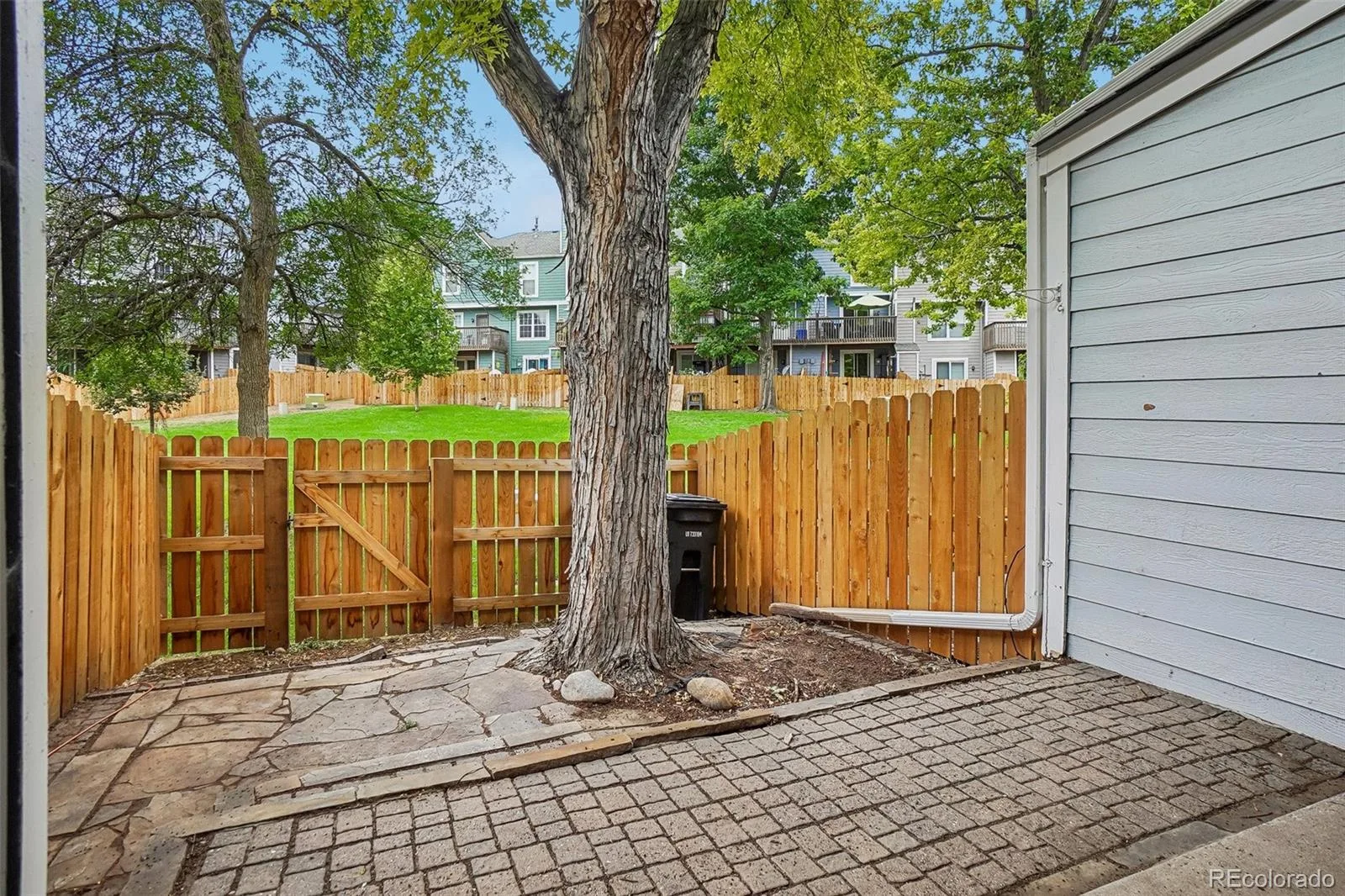 10212 W Dartmouth Avenue Denver CO 80227 | MLS #REC6557118 07302026195751 1600 30