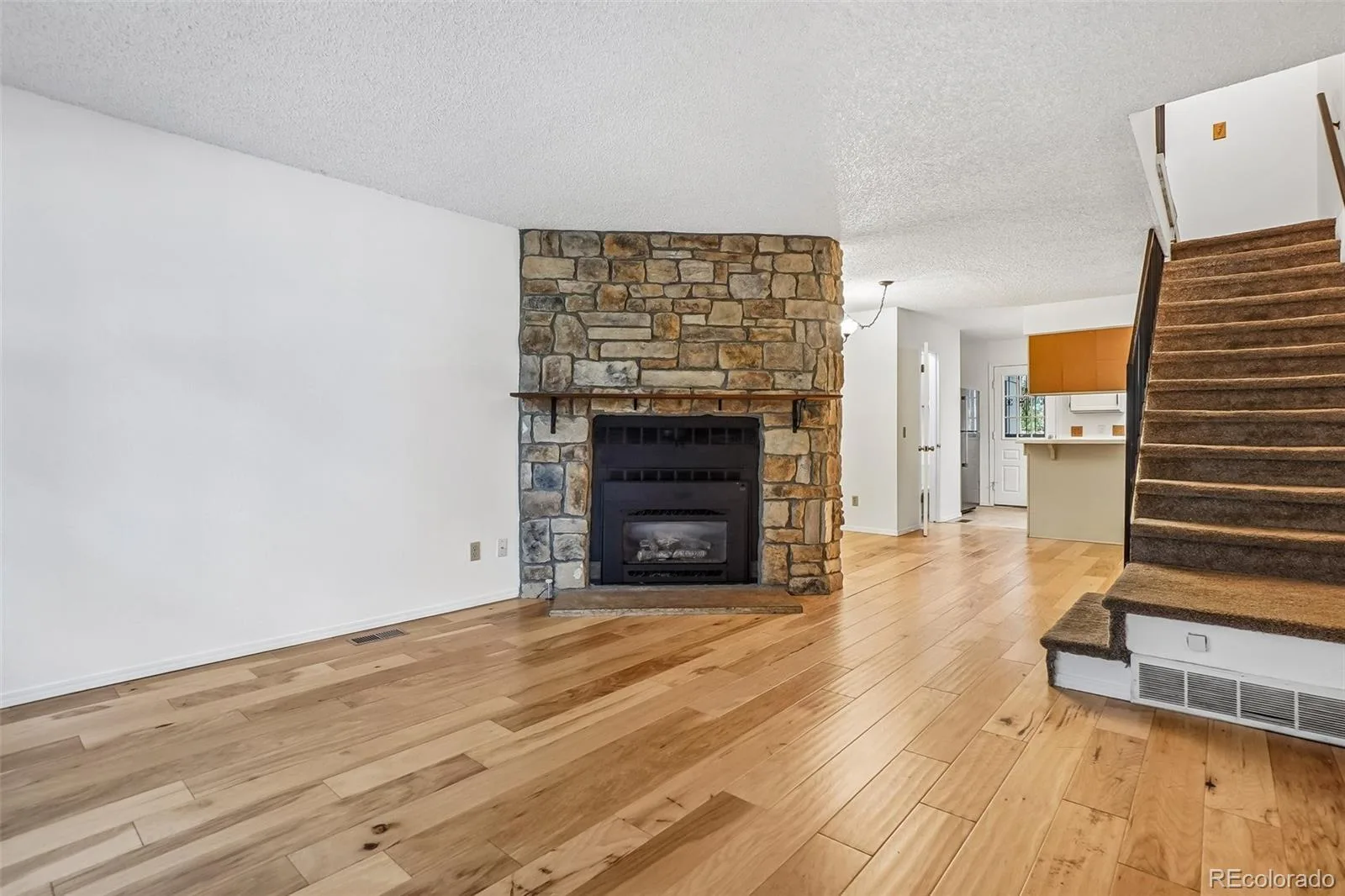 10212 W Dartmouth Avenue Denver CO 80227 | MLS #REC6557118 07302026195751 1600 4
