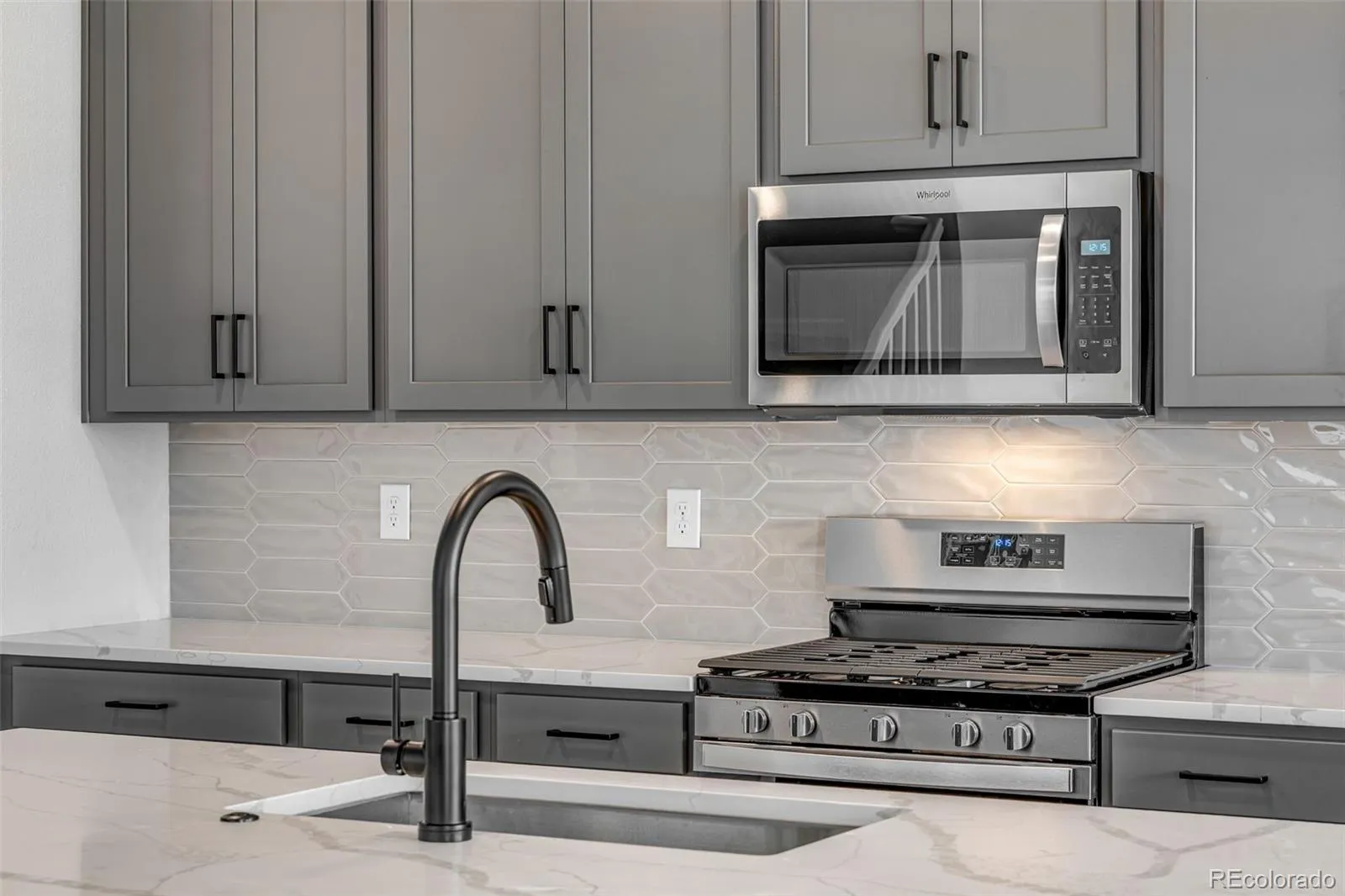 04132026040631 1600 15