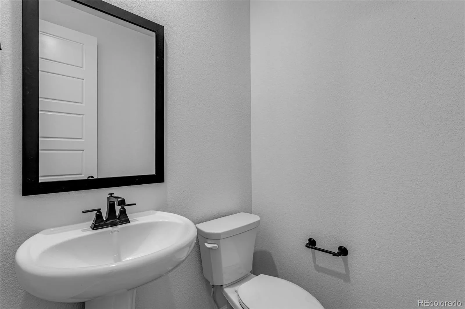 04132026040631 1600 16