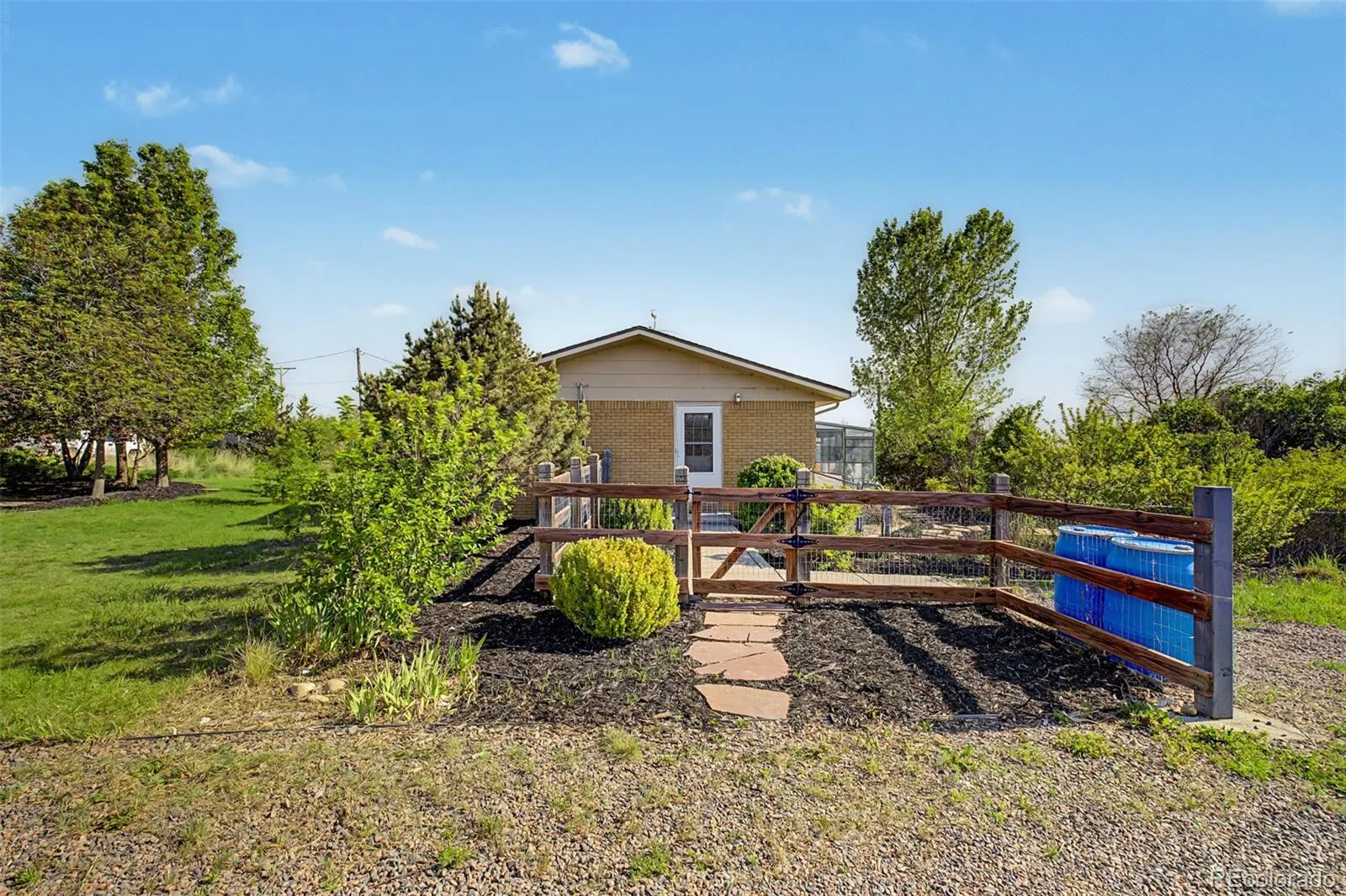 13861 Elmore Road Longmont CO 80504 MLS #REC6559355 05162026041052 1600 27