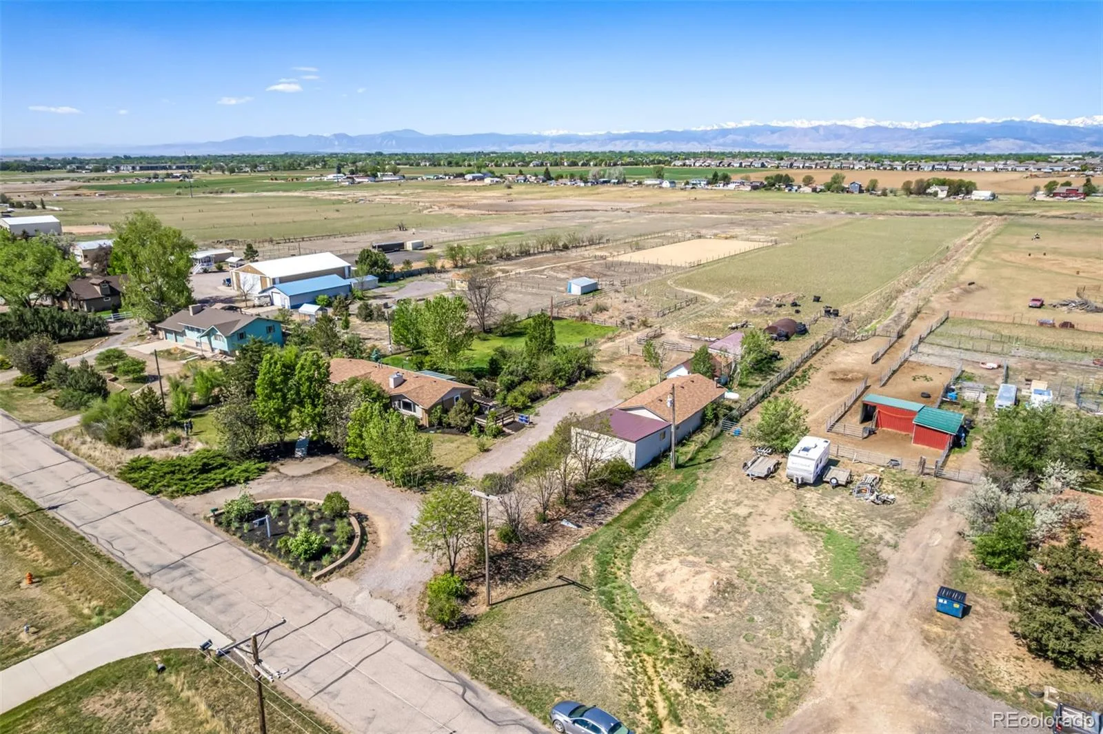 13861 Elmore Road Longmont CO 80504 MLS #REC6559355 06172026022001 1600 34