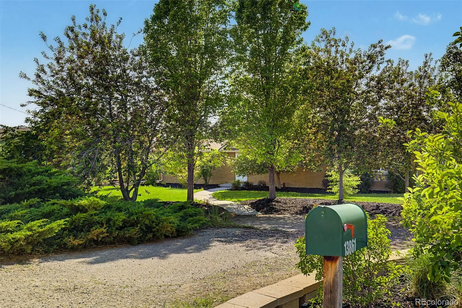13861 Elmore Road Longmont CO 80504 MLS #REC6559355 06172026022001 1600 35