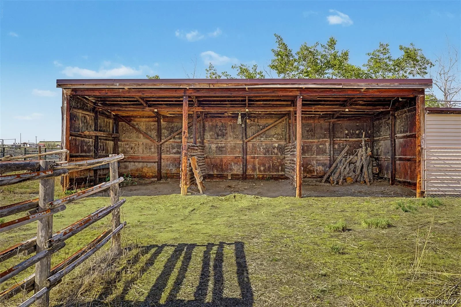 13861 Elmore Road Longmont CO 80504 | MLS #REC6559355 06202026180838 1600 30