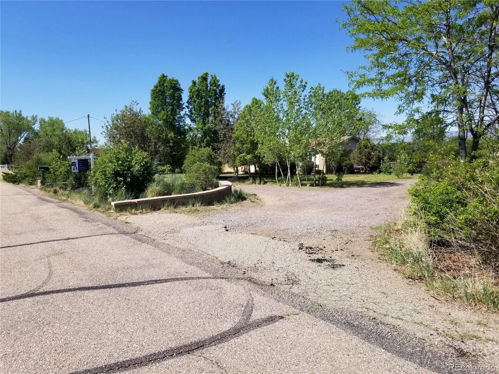 13861 Elmore Road Longmont CO 80504 | MLS #REC6559355 06202026180838 1600 36