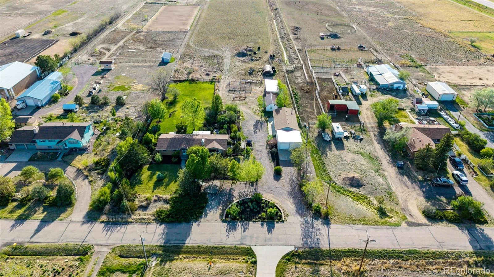 13861 Elmore Road Longmont CO 80504 | MLS #REC6559355 06202026180838 1600 39