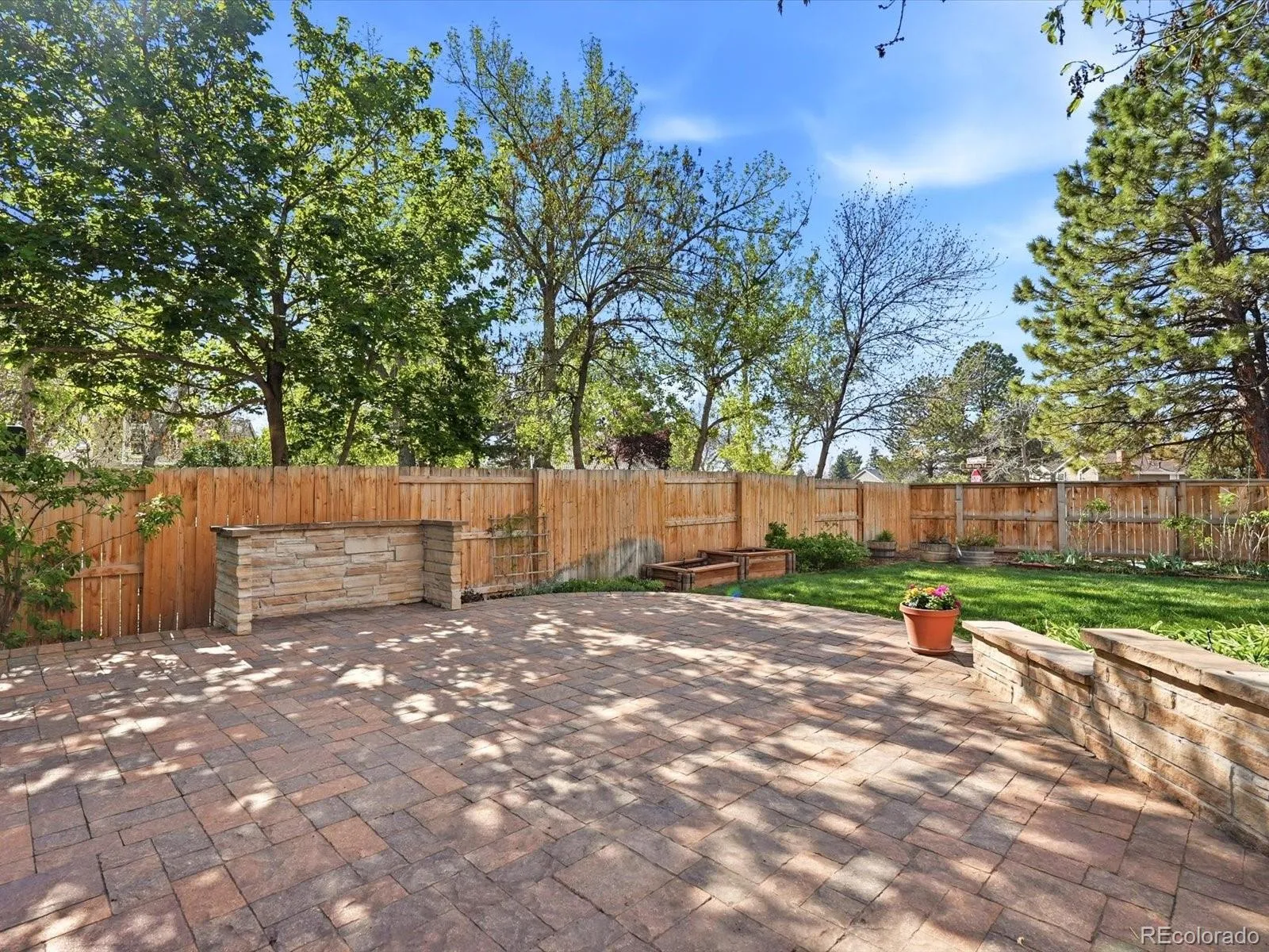 11520 Homestake Peak Littleton CO 80127 MLS #REC6561687 05112026152902 1600 37