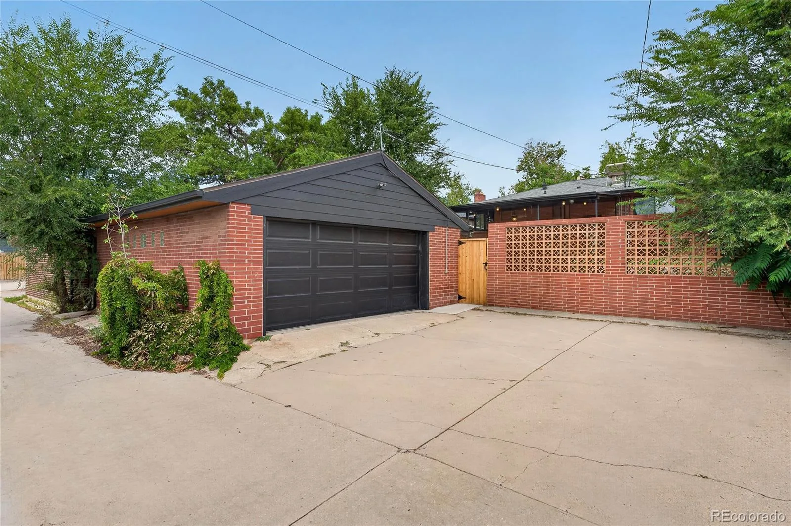 4520 W 31st Avenue Denver CO 80212 | MLS #REC6566941 09222026113401 1600 30