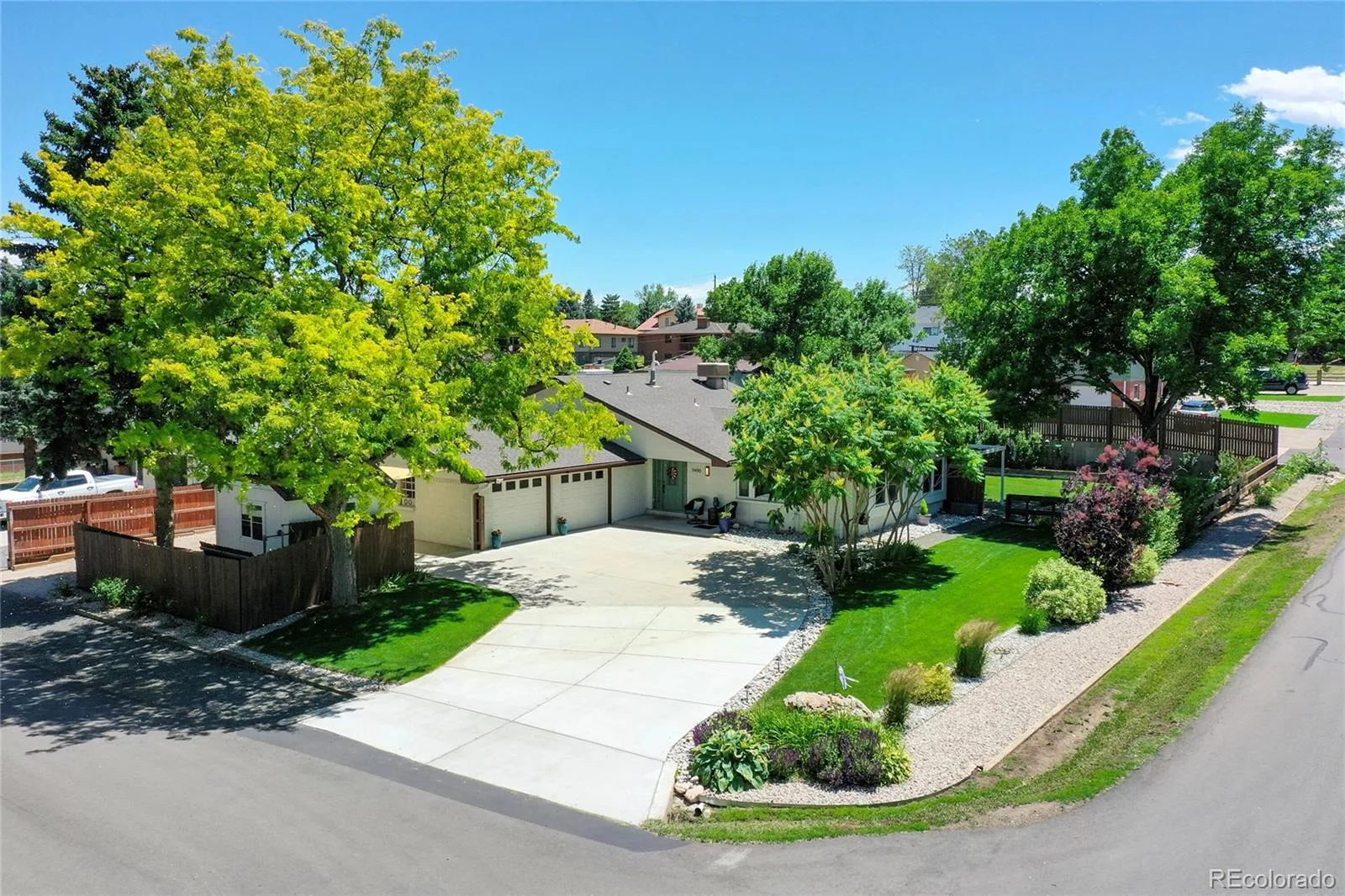 9490 Vance Court Broomfield CO 80021 MLS #REC6566992 07152026082113 1600 34