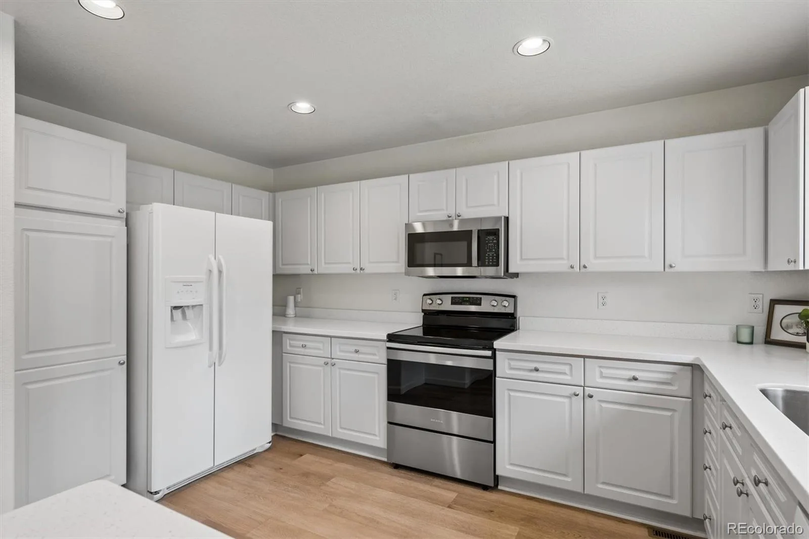 9659 Queenscliffe Drive Highlands Ranch CO 80130 | MLS #REC6567121 07112026022752 1600 10