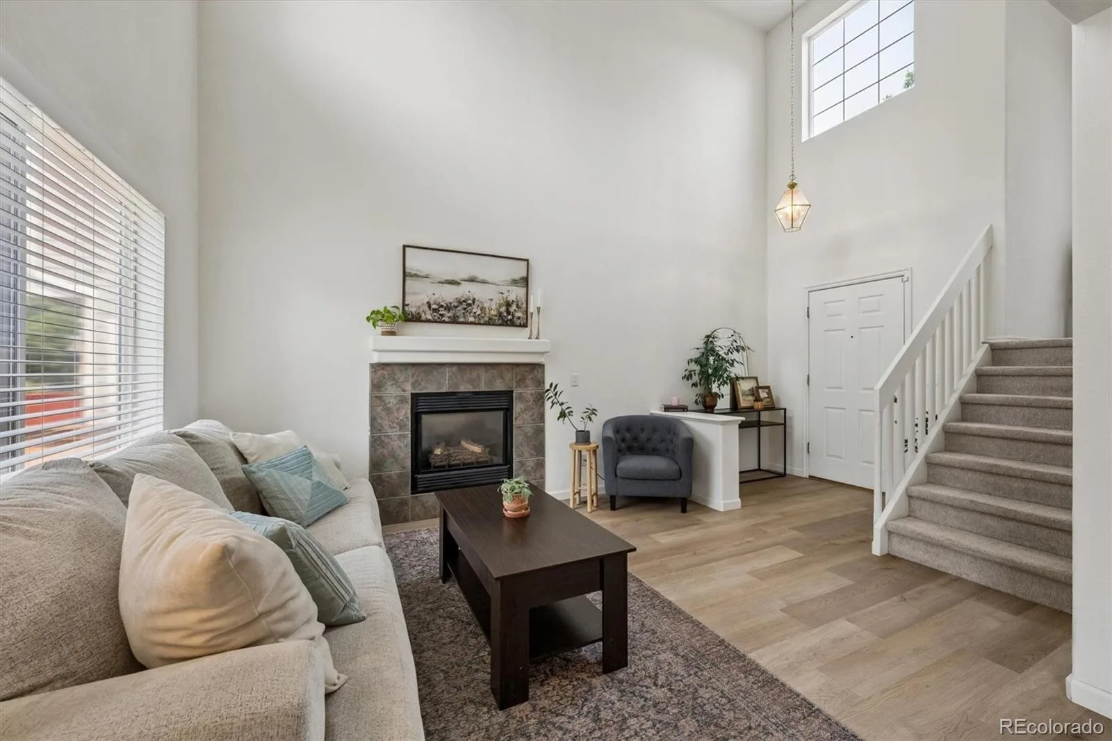 9659 Queenscliffe Drive Highlands Ranch CO 80130 | MLS #REC6567121 07112026022752 1600 3
