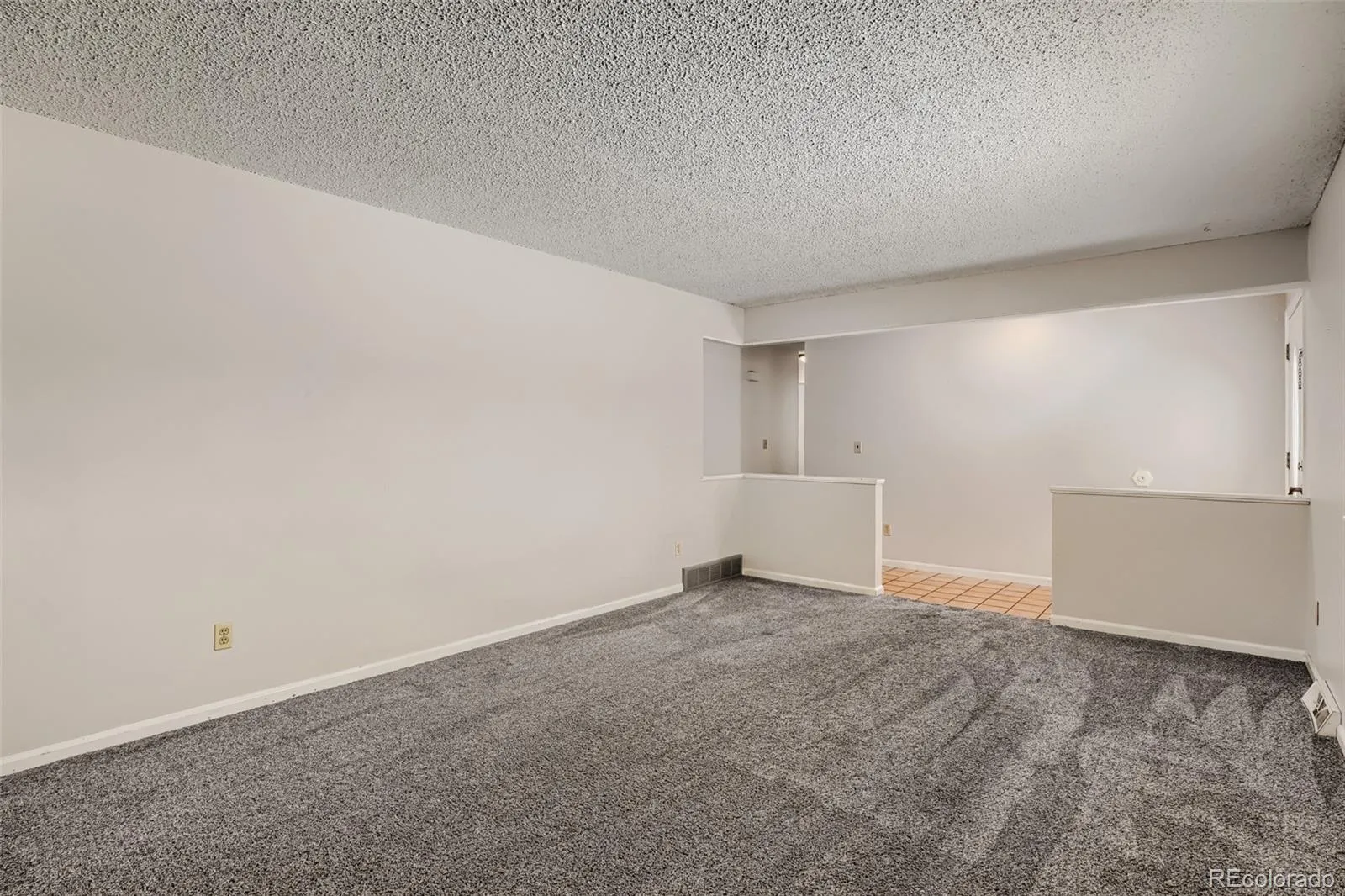 1514 S Lee Street Lakewood CO 80232 MLS #REC6567727 05092026023856 1600 23