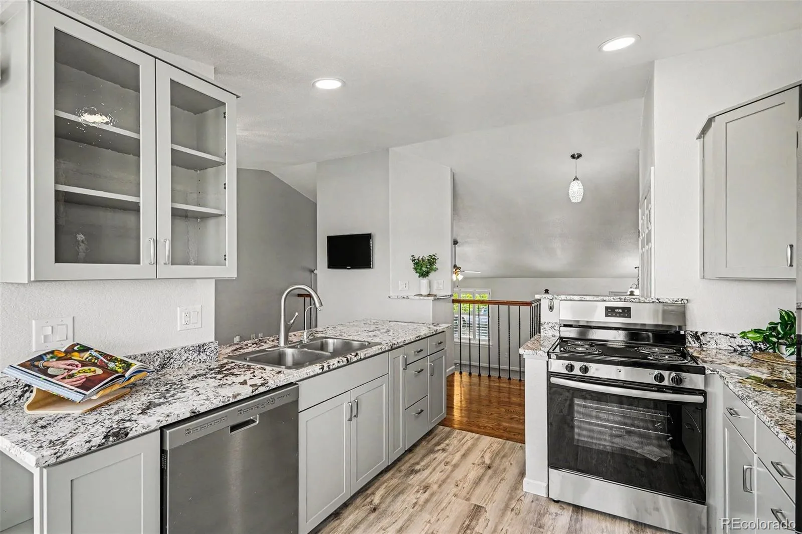 3398 S Halifax Way Aurora CO 80013 | MLS #REC6570481 08242026215559 1600 4