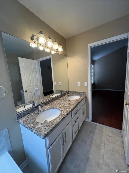 19193 E Amherst Drive Aurora CO 80013 MLS #REC6570499 06102026165050 800 13