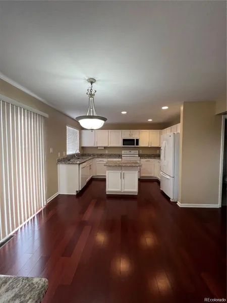 19193 E Amherst Drive Aurora CO 80013 MLS #REC6570499 06102026165050 800 7
