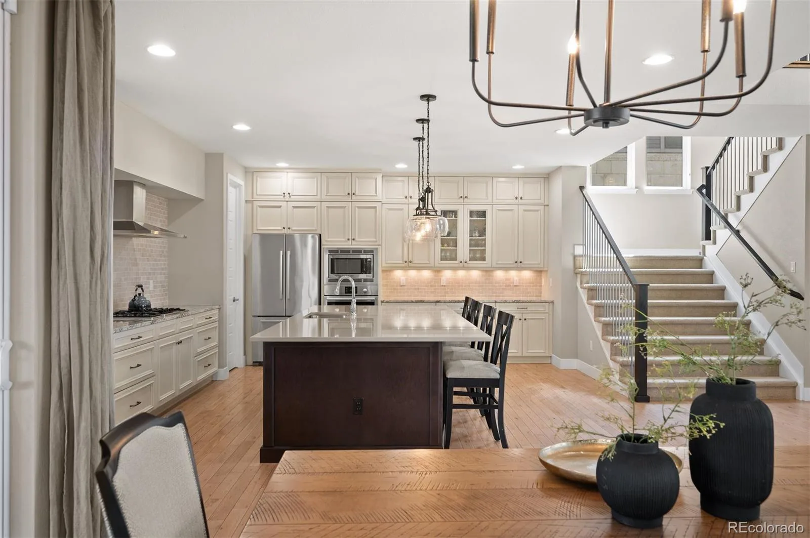 7945 E Prairie Meadow Drive Denver CO 80238 | MLS #REC6571005 08032026193035 1600 12