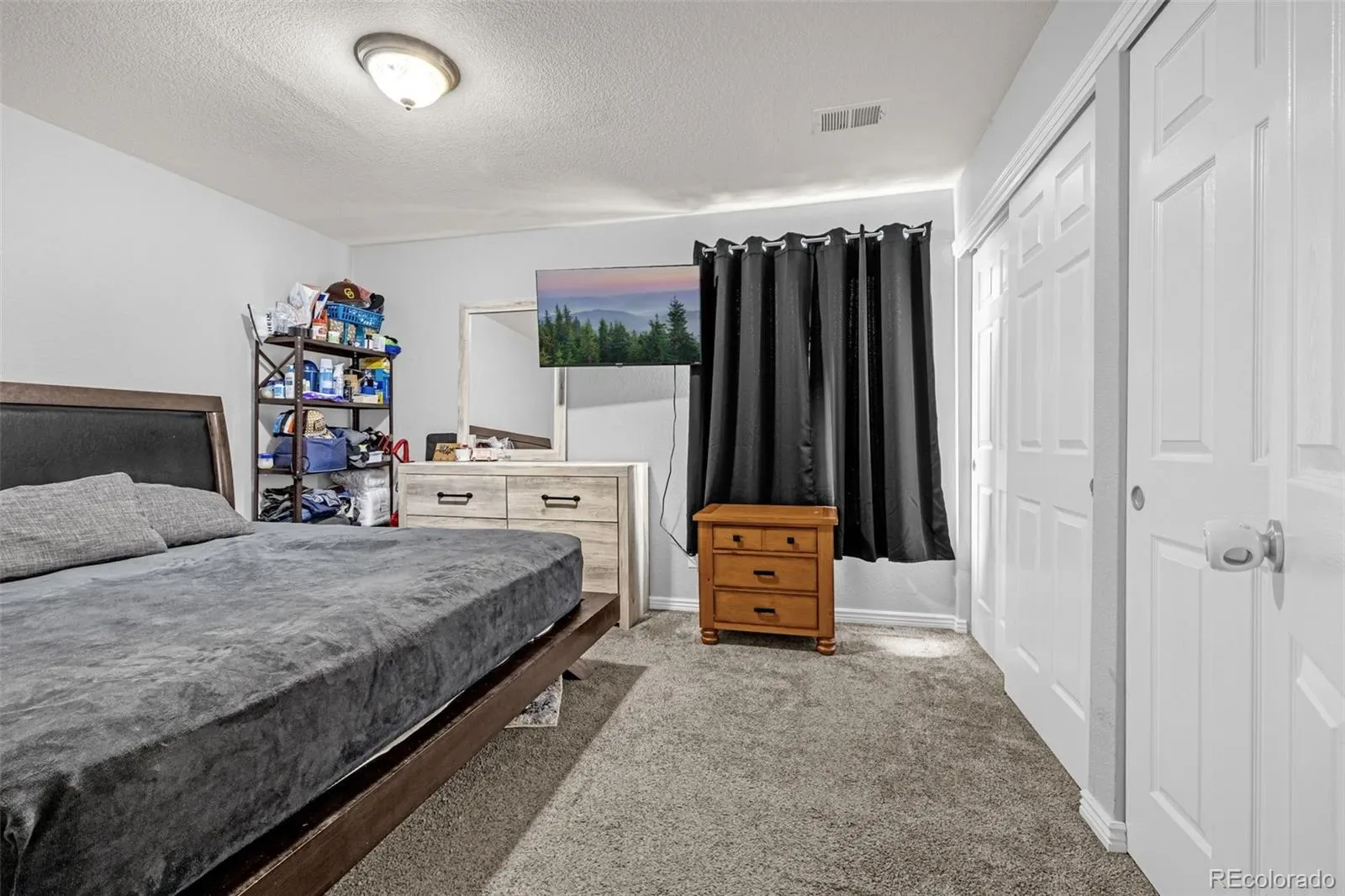 12182 E Kepner Place Aurora CO 80012 MLS #REC6574757 03192026013830 1600 13