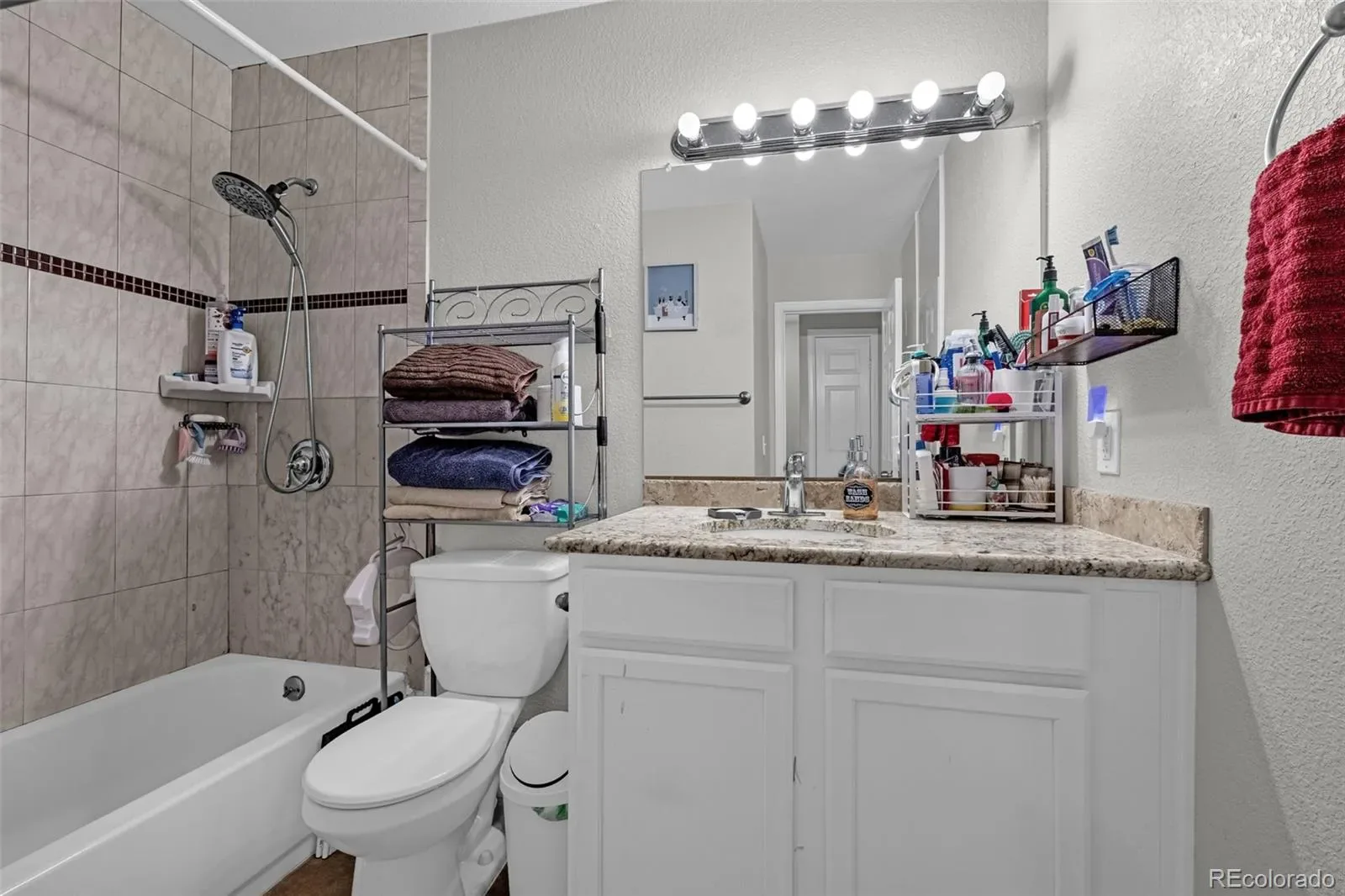 12182 E Kepner Place Aurora CO 80012 MLS #REC6574757 03192026013830 1600 14