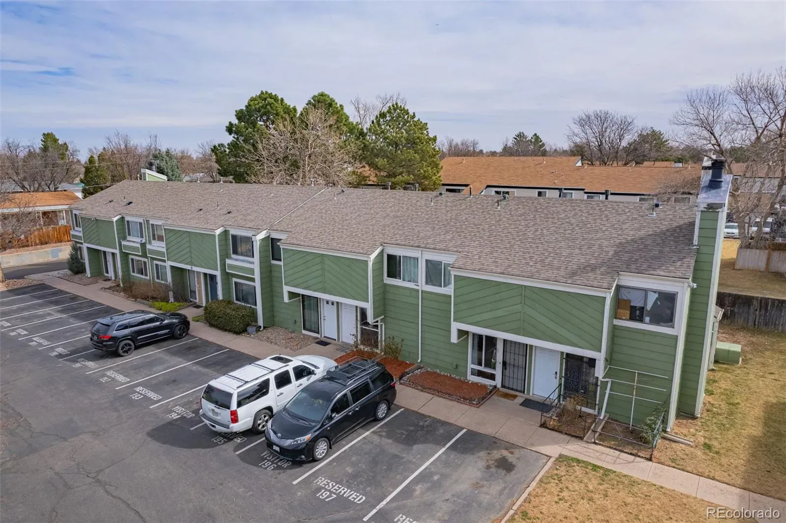 12182 E Kepner Place Aurora CO 80012 MLS #REC6574757 03192026013830 1600 20