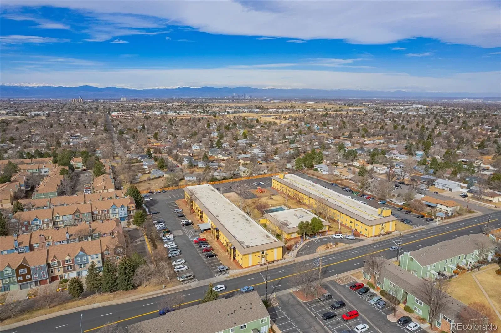 12182 E Kepner Place Aurora CO 80012 MLS #REC6574757 03192026013830 1600 27