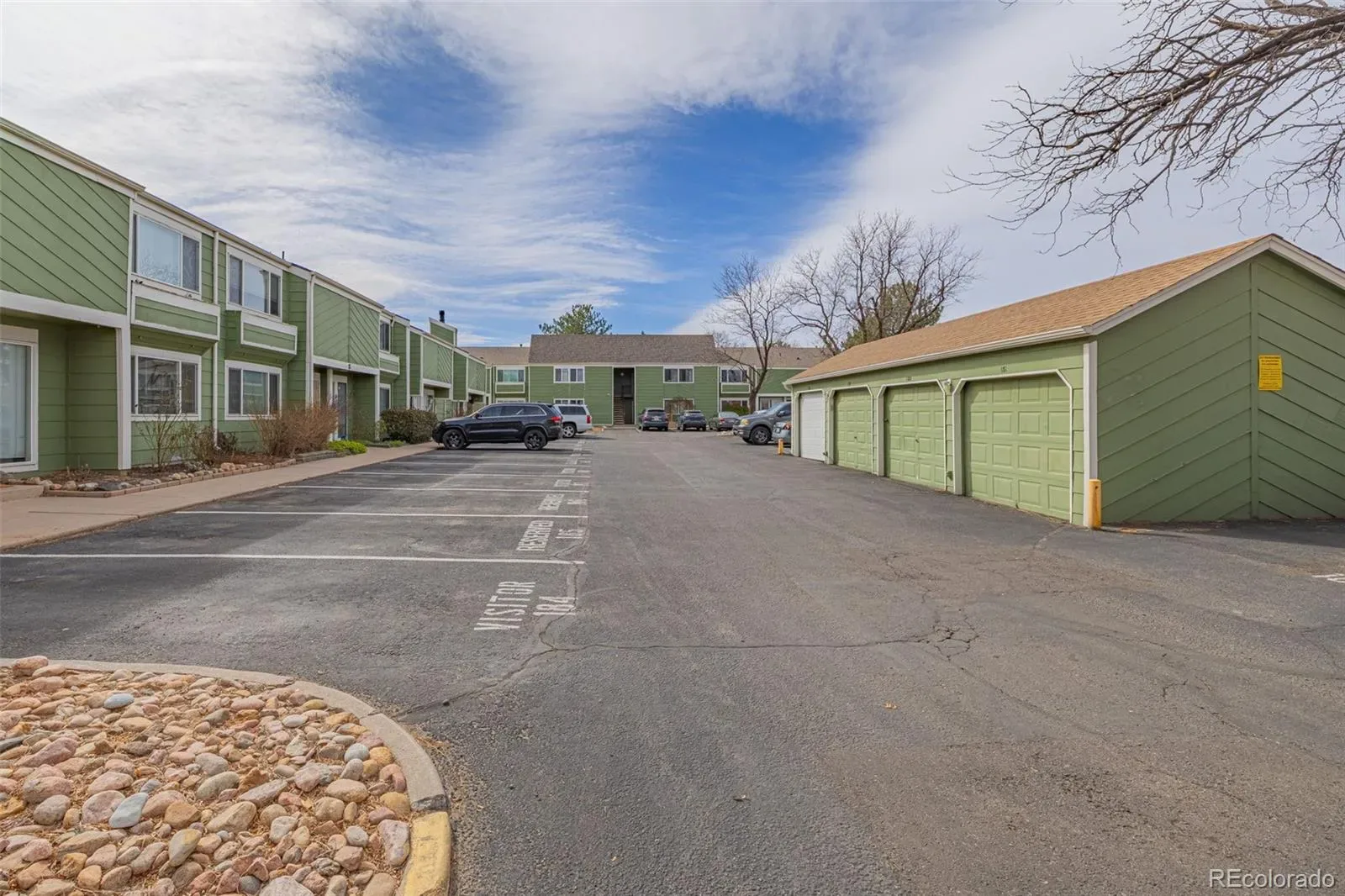 12182 E Kepner Place Aurora CO 80012 MLS #REC6574757 03192026013830 1600 3