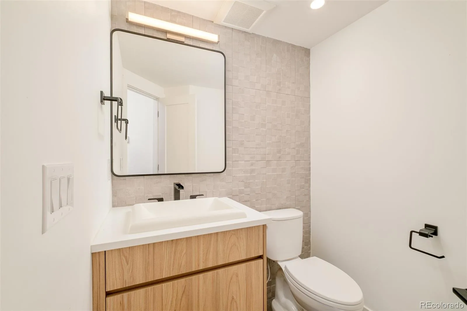 4721 Elm Court Denver CO 80211 | MLS #REC6575402 07272026232703 1600 34