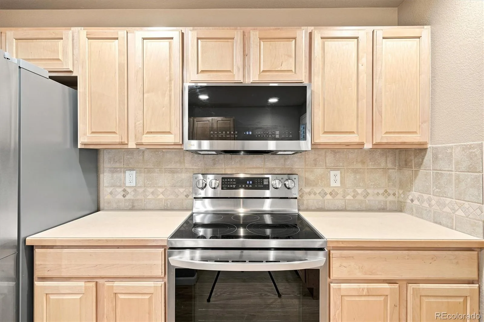 8412 S Miller Court Littleton CO 80127 | MLS #REC6576528 07282026145641 1600 11