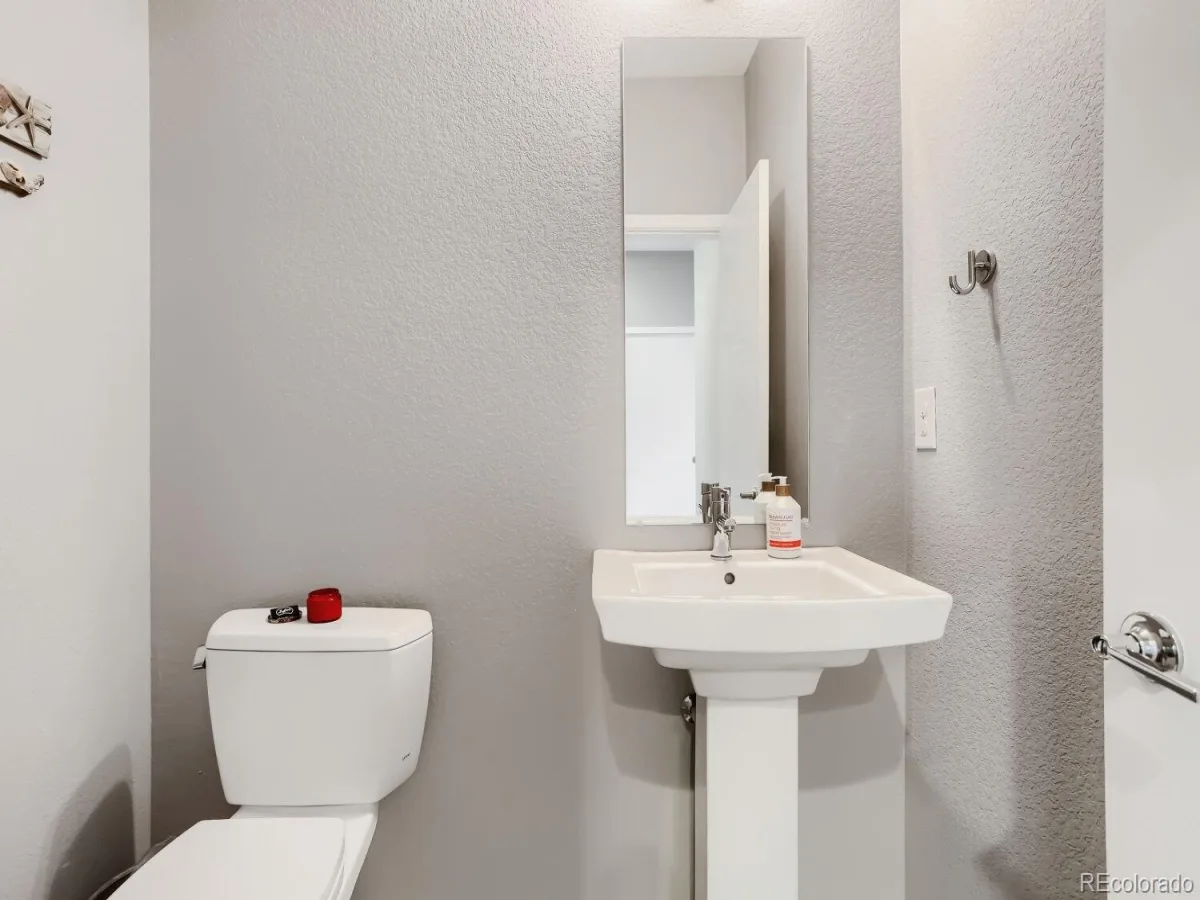 5232 Stuart Street Denver CO 80212 | MLS #REC6576661 09212026152504 1200 16