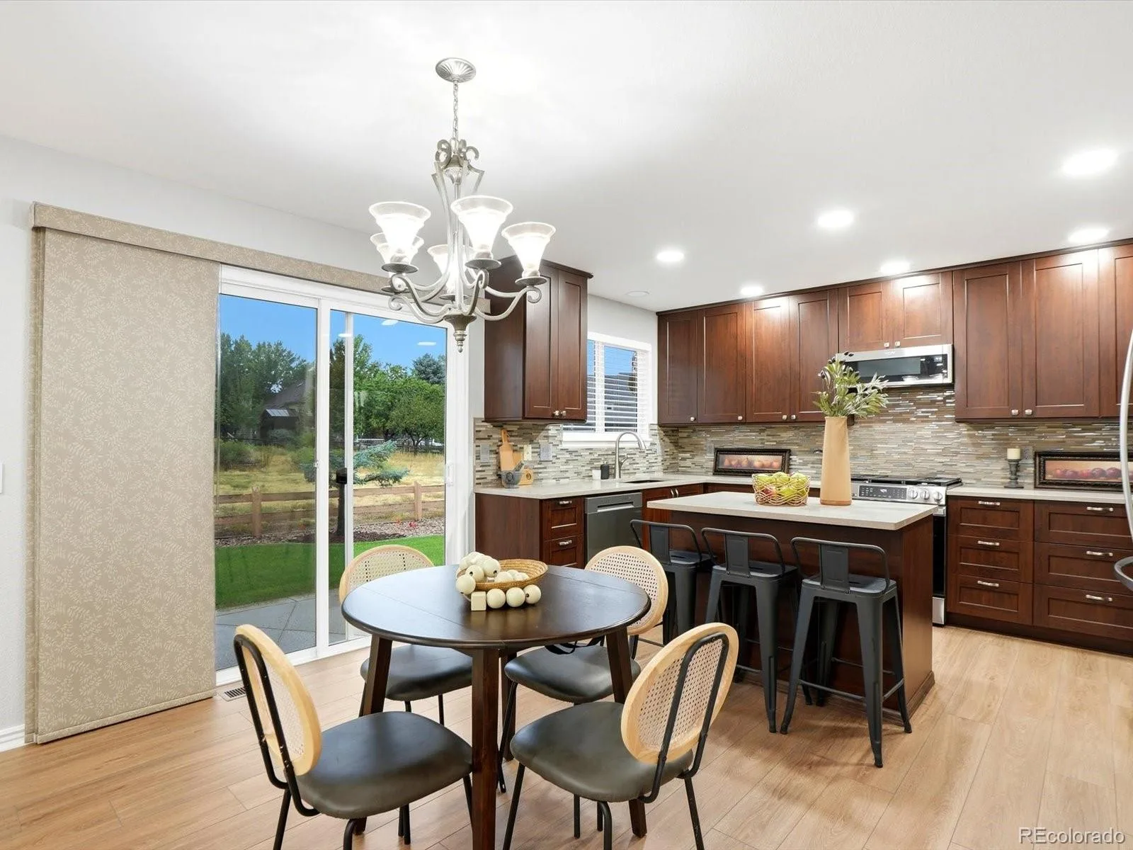 11590 Ridgeview Court Parker CO 80138 | MLS #REC6578126 07312026191143 1600 12