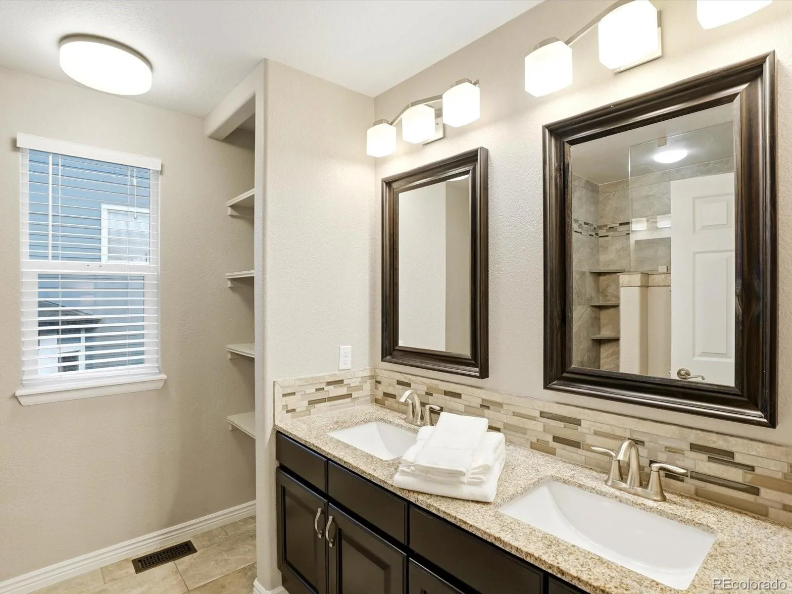 11590 Ridgeview Court Parker CO 80138 | MLS #REC6578126 07312026191143 1600 26