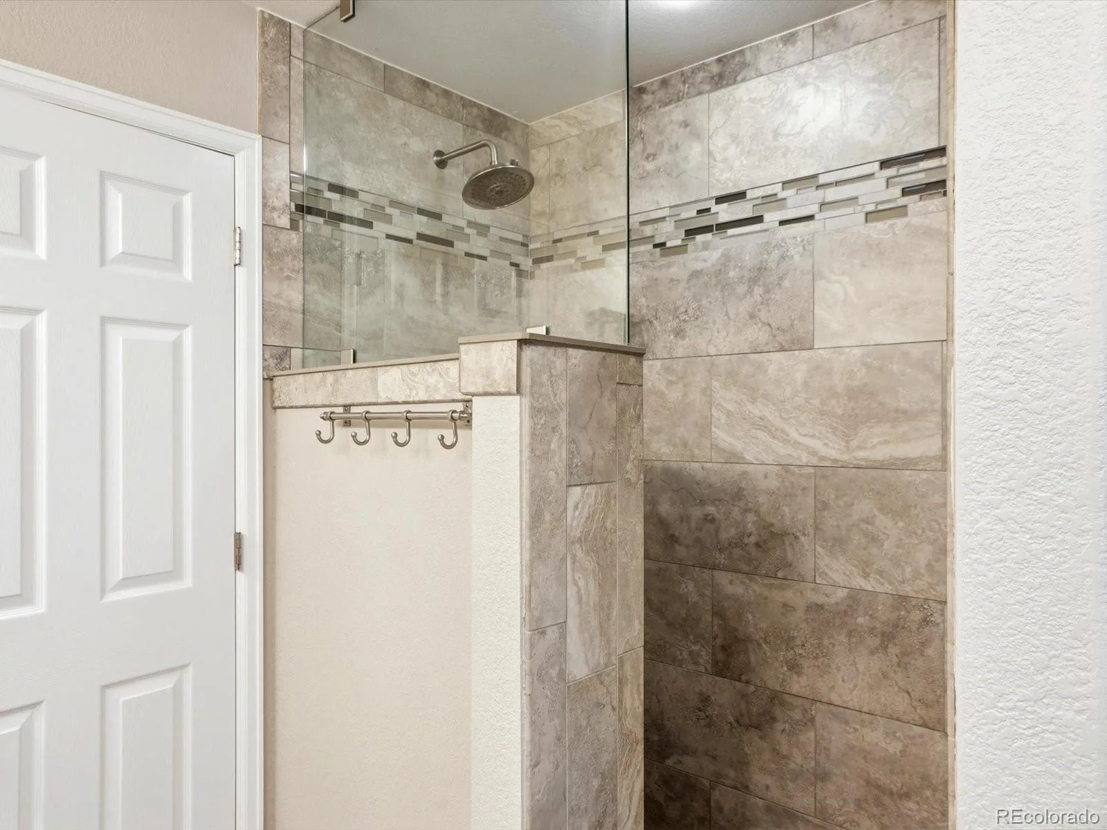 11590 Ridgeview Court Parker CO 80138 | MLS #REC6578126 07312026191143 1600 27