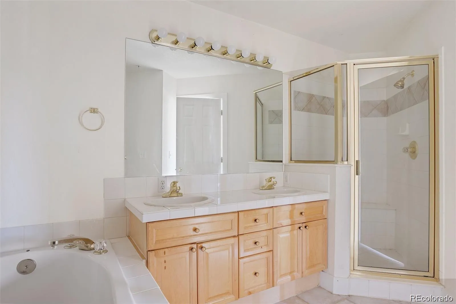 2660 S University Boulevard #I Denver CO 80210 | MLS #REC6579963 05052026224539 1600 12