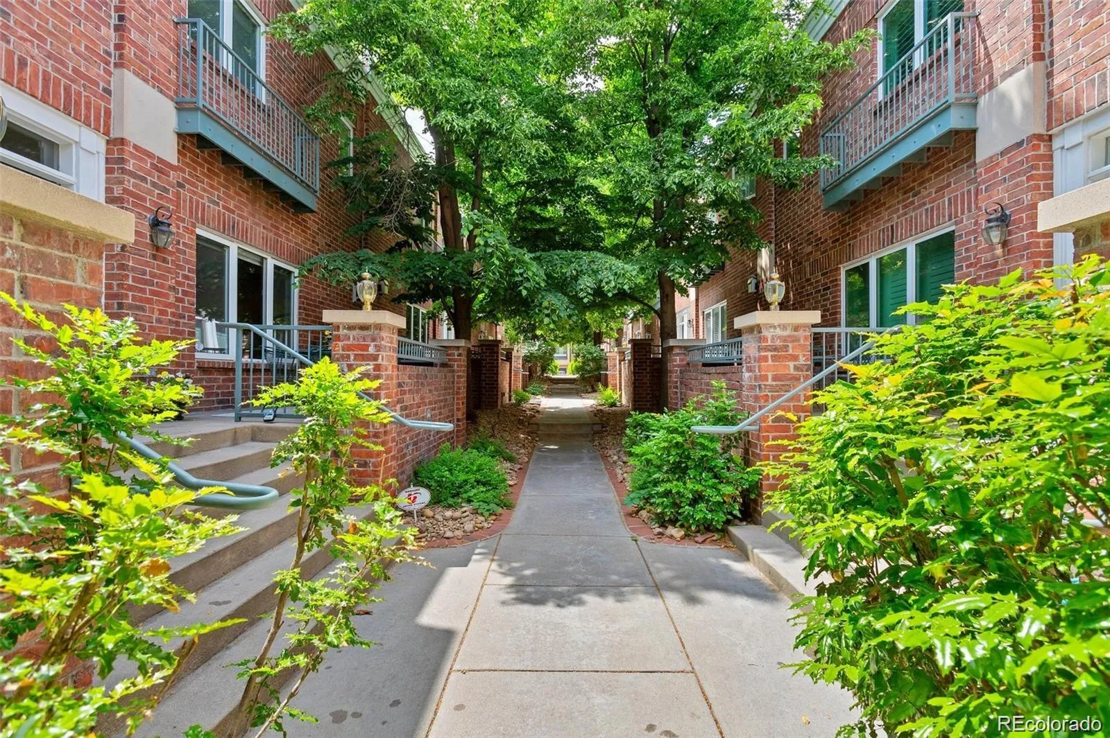2660 S University Boulevard #I Denver CO 80210 | MLS #REC6579963 05052026224539 1600 2