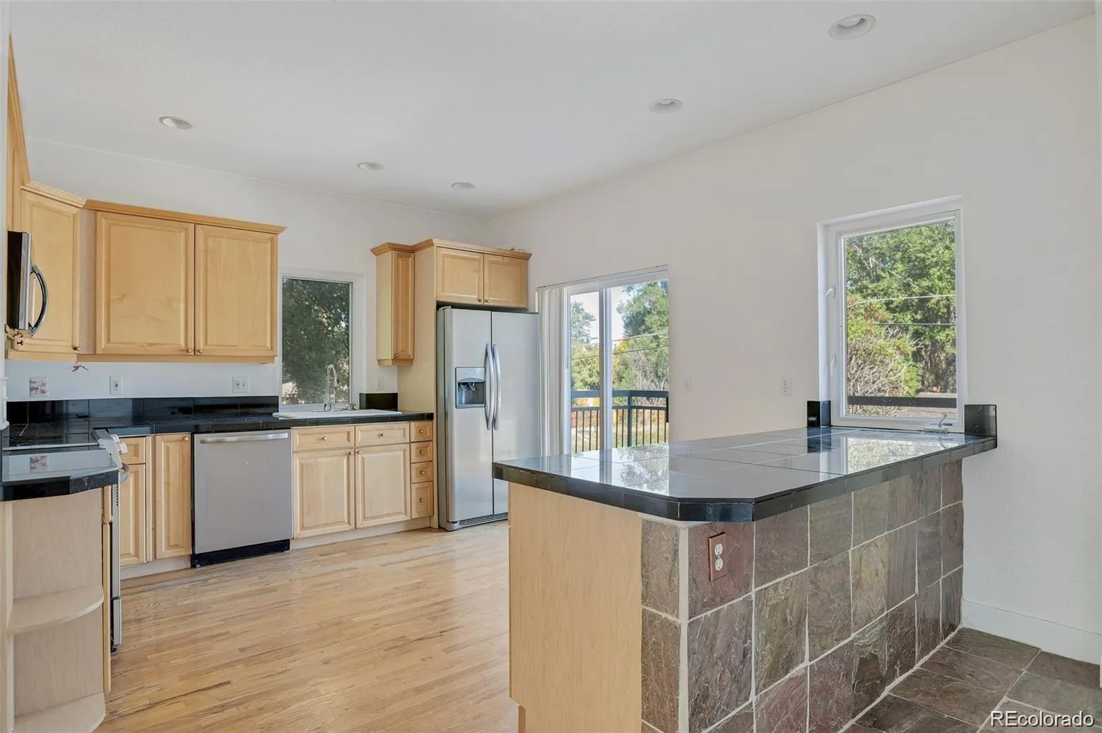 2660 S University Boulevard #I Denver CO 80210 | MLS #REC6579963 05052026224539 1600 6