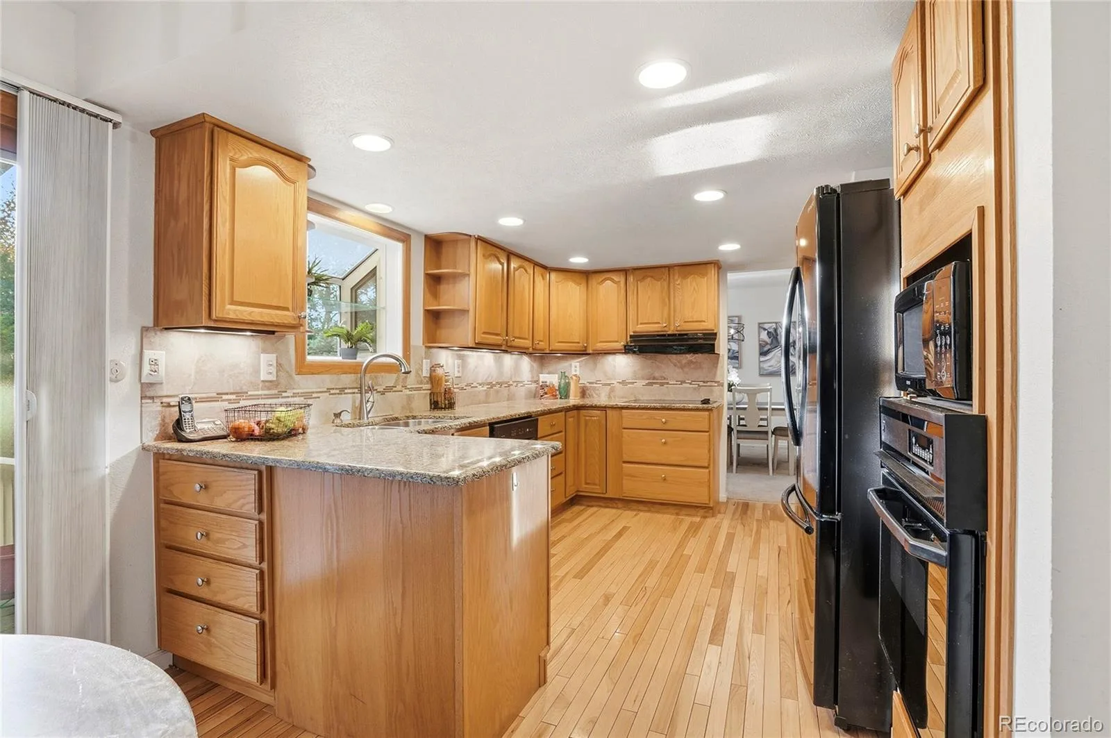 7753 S Oneida Court Englewood CO 80112 MLS #REC6580170 06122026232148 1600 18