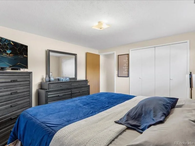 1800 S Monaco Street Parkway Denver CO 80224 MLS #REC6580747 06292026154549 800 25