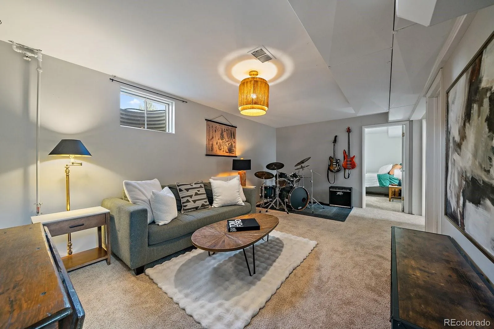 04092026230819 1600 15