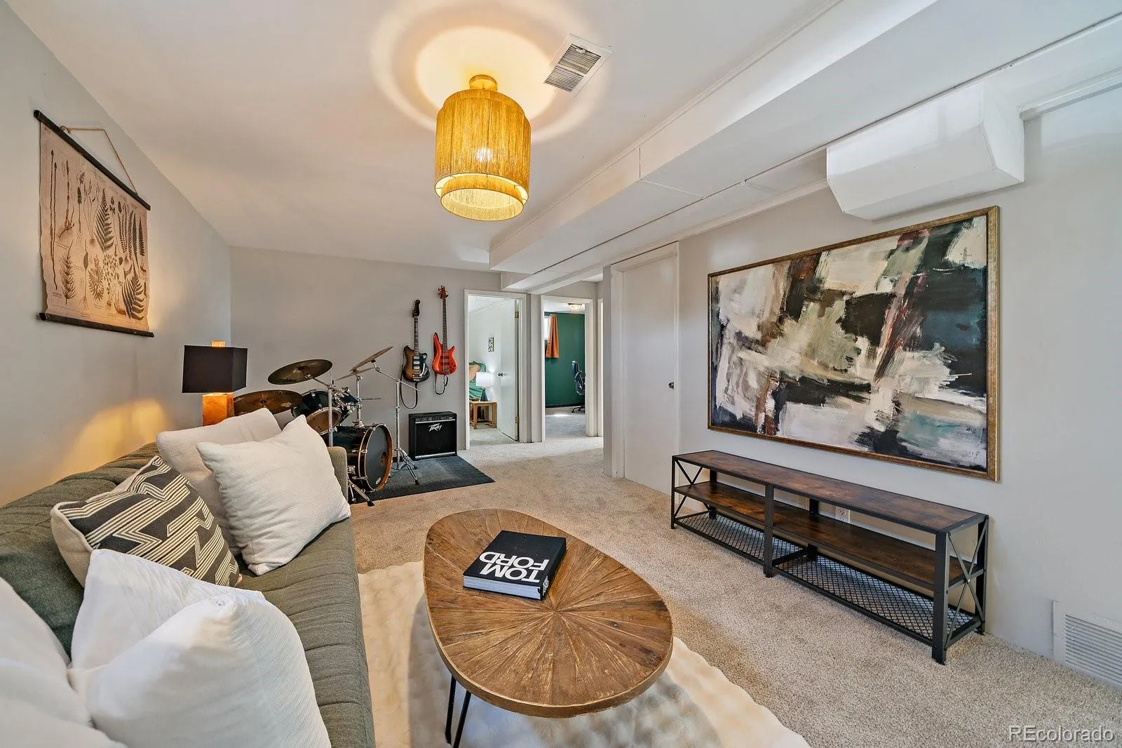 04092026230819 1600 17