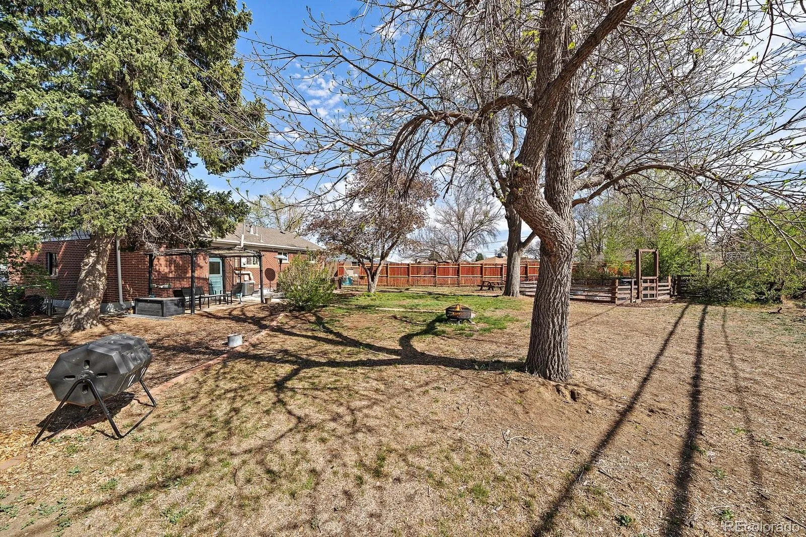 04092026230819 1600 25