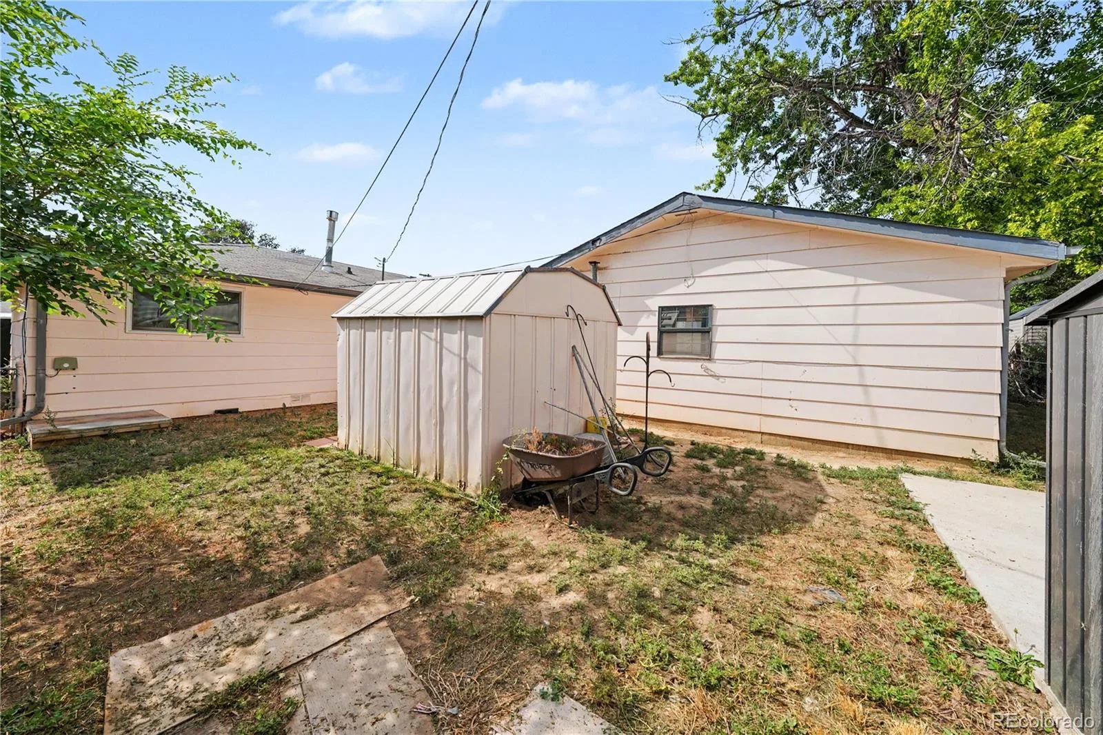8 Elizabeth Court Longmont CO 80501 | MLS #REC6582830 08142026194021 1600 2