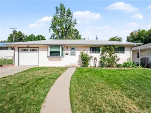 8 Elizabeth Court Longmont CO 80501 | MLS #REC6582830 08142026194021 300 0